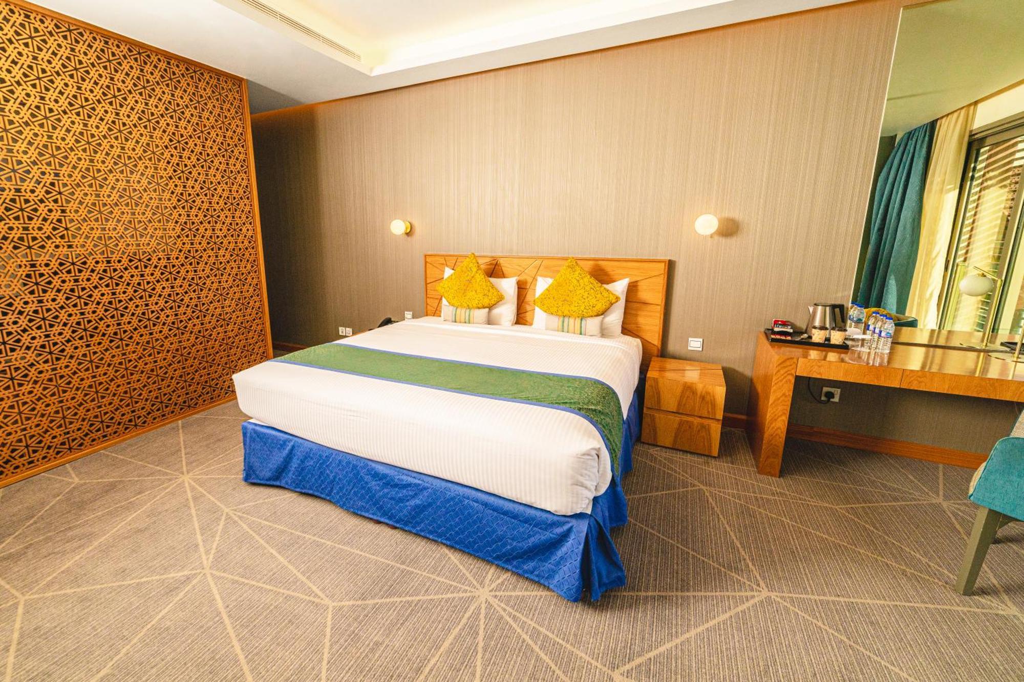 Hotel استراحة الفيحاء Al Feyhaa Resthouse à Samail Extérieur photo